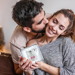 Crystal Bear Glass Rose Ornament | Eternal Artificial Flower Figurine Gift for Valentine's Day, Wedding & Christmas Decor