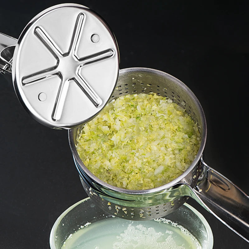 Stainless Steel Vegetable Dehydrator - Kitchen Gadget for Squeezed Vegetables, Stuffed Dumplings, and Cabbage Preparation