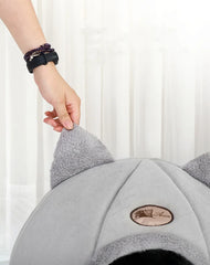 Cozy Cat Bed with Ears – Warm, Soft & Washable for All Cat Sizes.